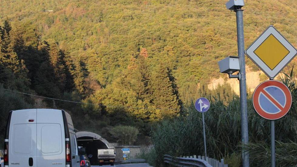 Trenta automobilisti al giorno “flashati” dal nuovo autovelox