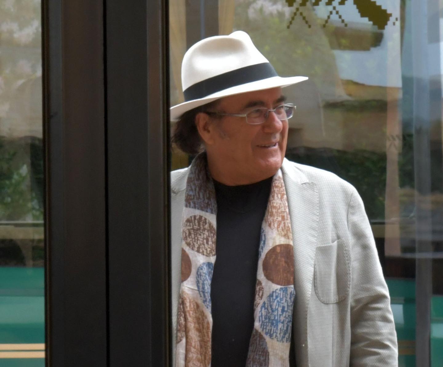 È arrivato Al Bano oggi canta per Novikov