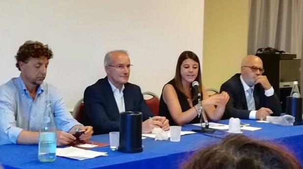 Il tavolo dei relatori all'incontro "Prato 2019: Startup"