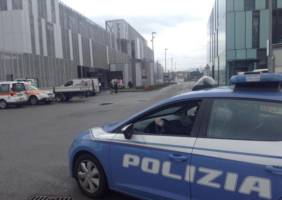 Paziente agitato semina il panico 