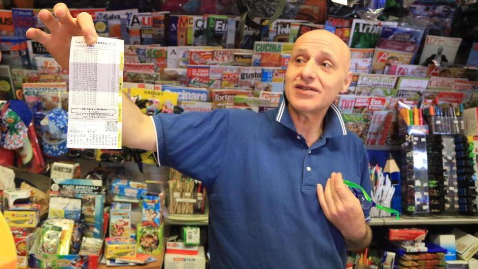 Superenalotto, due vincitori anche a Prato
