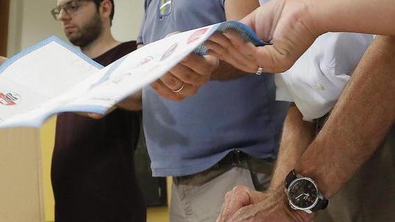 Rivoluzione leghista in aula e tanti “big” fuori dal palazzo