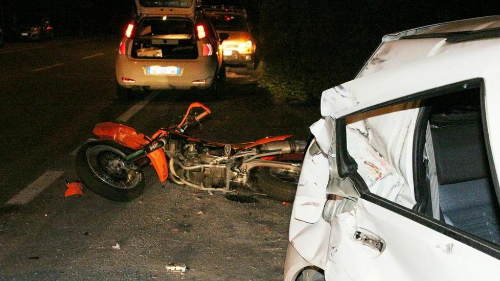 Scontro in zona Canniccia: due feriti gravi
