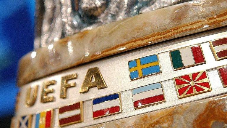 Milan in bilico tra Commisso e l’Uefa