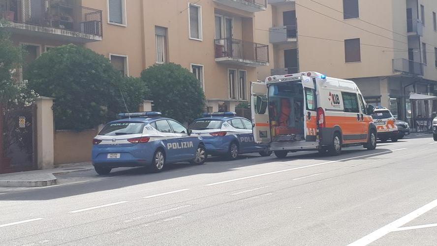 Lite familiare, arrivano poliziotti e il 118