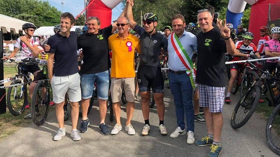 Folla per la “cinghialata” in ricordo di Manuele Iacconi