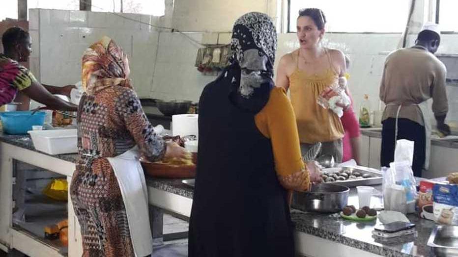 Accusa malore alla guida, 85enne si schianta