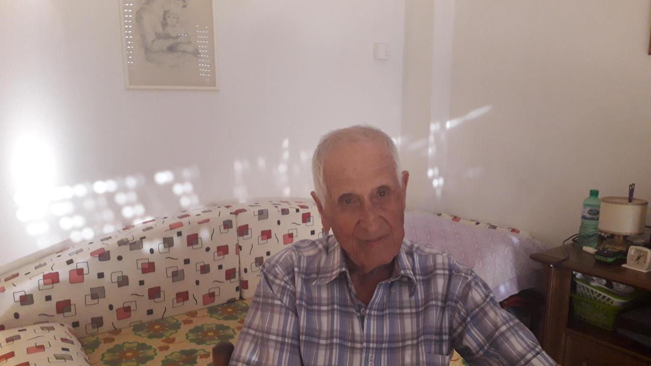 Antonio festeggia i 100 anni. Il segreto? I Promessi Sposi...