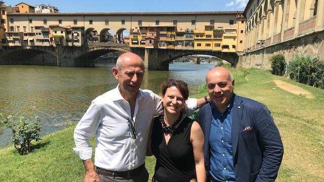 L'assessore regionale Stefano Ciuoffo con Marta Javarone e Alberto Peruzzini di Toscana Promozione