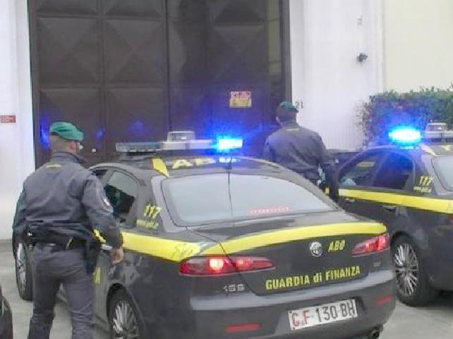 Militari della guardia di finanza