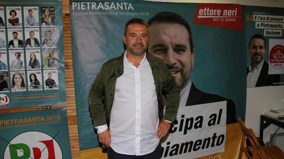Neri chiede riunioni di giunta in diretta