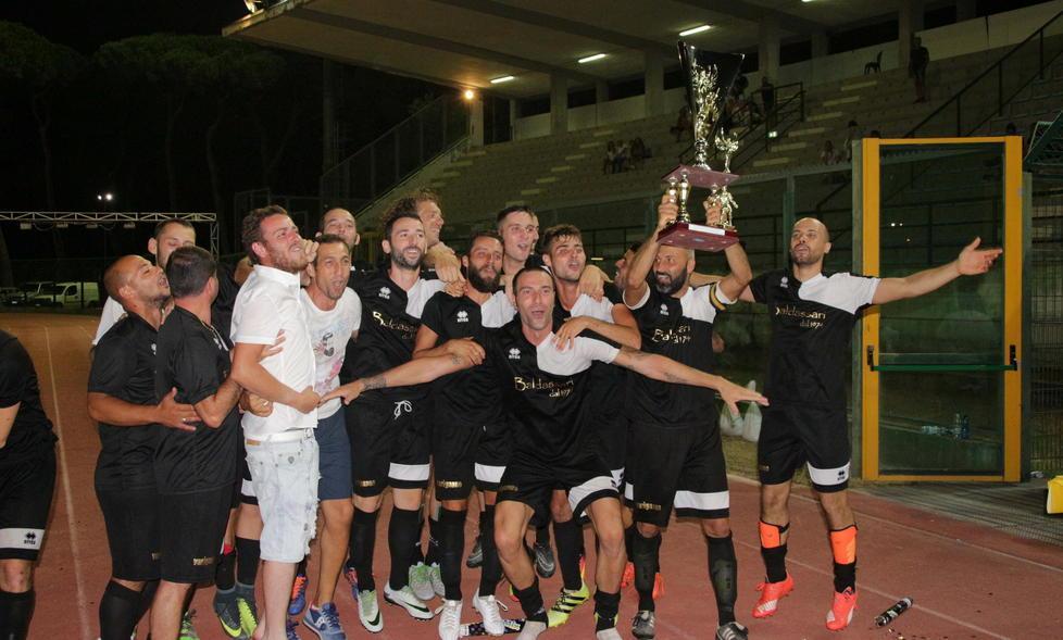 Campo poco illuminato Torneo dei quartieri costretto a traslocare 