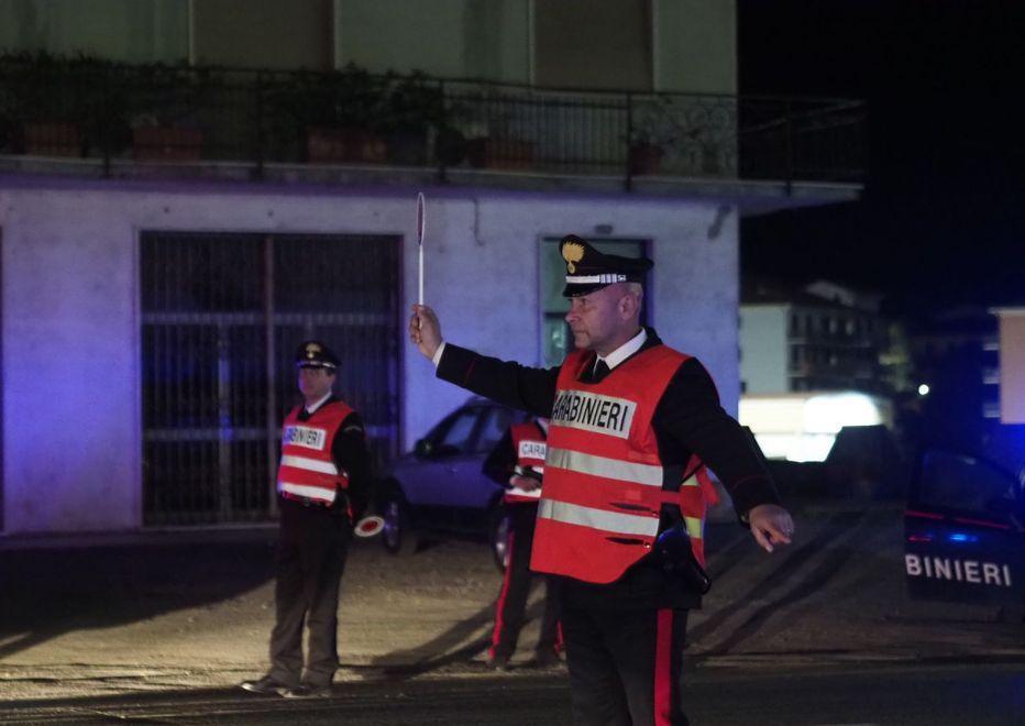 Bar chiuso dai carabinieri, il proprietario si difende