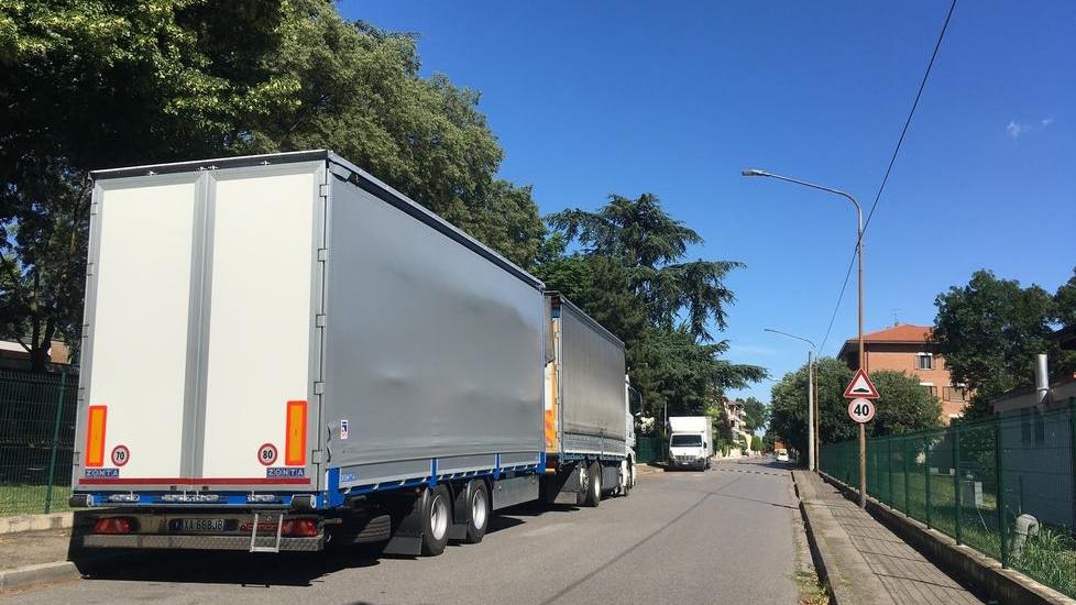 Via Colombo, la “zona 30” non piace a tutti i residenti