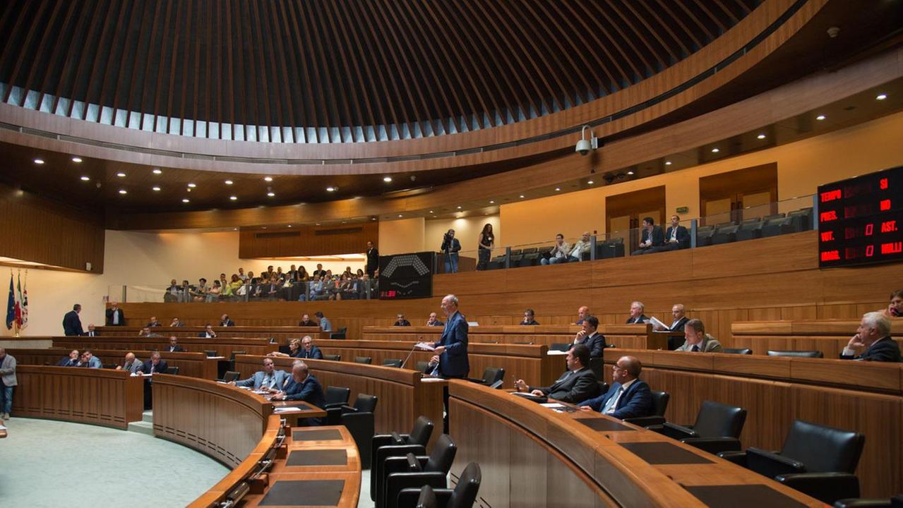 Limba, oggi l’approvazione del Consiglio