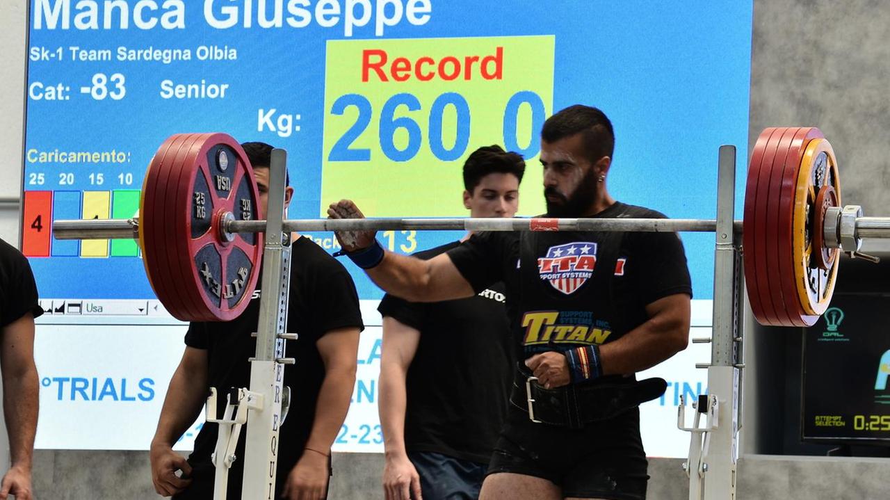 Pesi, Manca è campione italiano