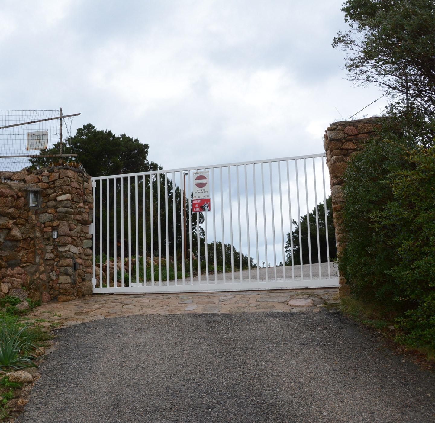 Villa Ragnedda, UnipolSai batte cassa 
