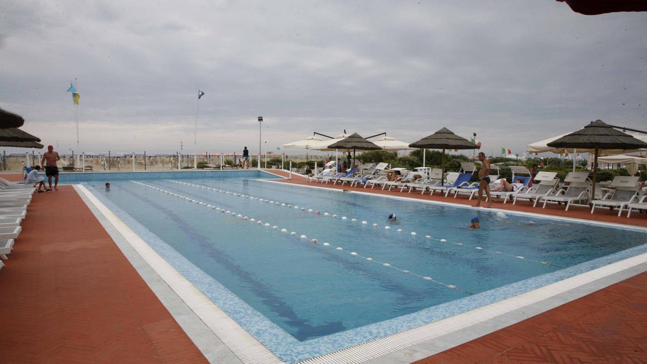 Oltre un milione di euro per riaprire la piscina