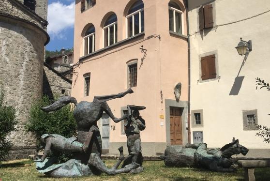 Fiumalbo. Aggredito da tre cani, arriva il padrone che lo picchia e rapina 