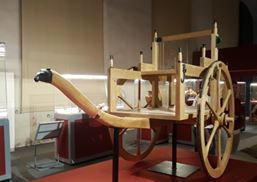 Testa d’ariete come timone Fascino del calesse etrusco 