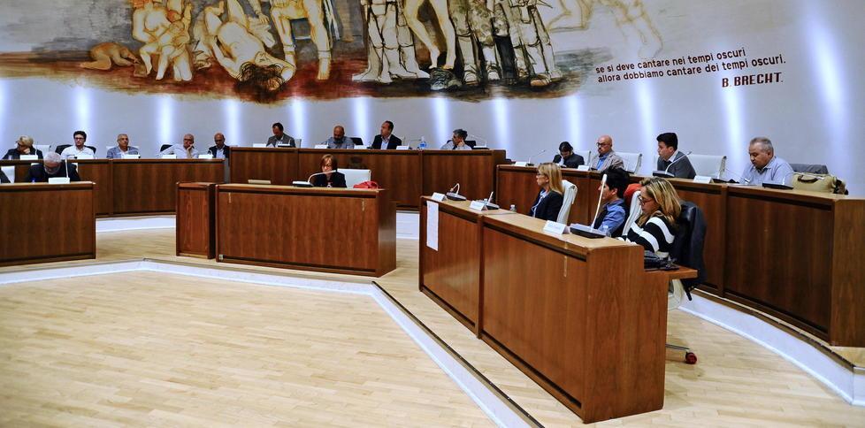 Accordo con “veto” sul nuovo presidente del consiglio comunale