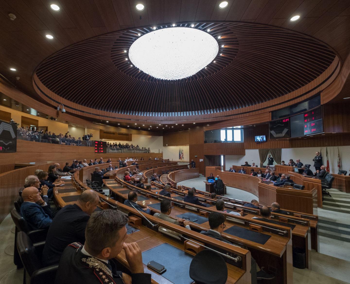 Via libera alla limba, strappo dei galluresi 