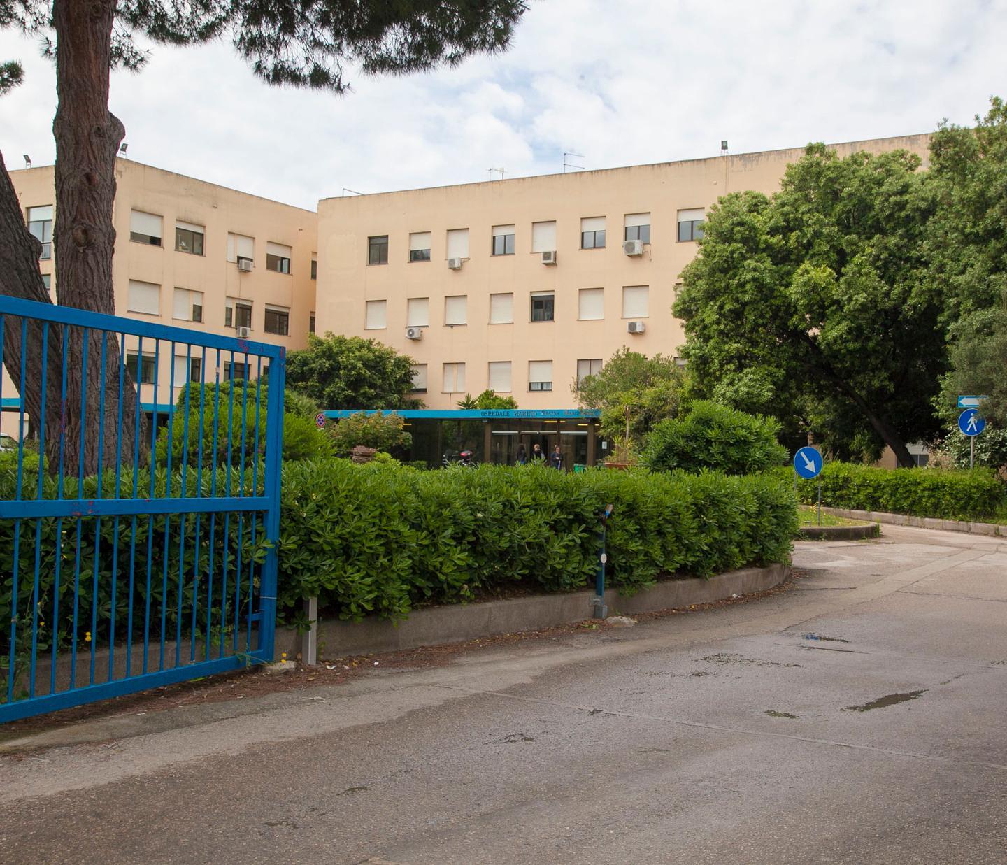 Cataratta, in fila dall’alba per la visita pre-operatoria 