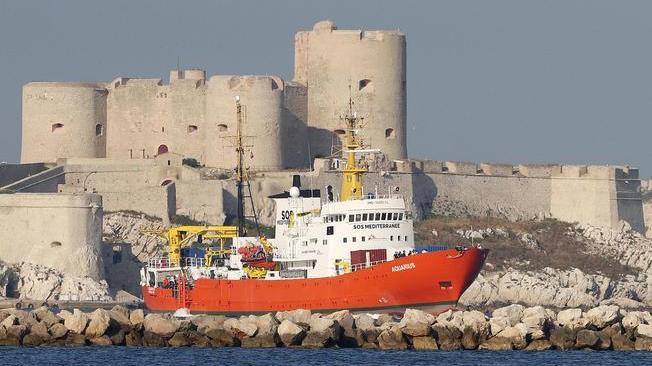 La nave Aquarius a Marsiglia dopo il no maltese 
