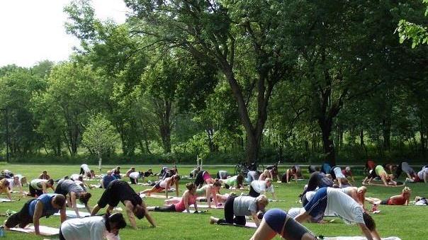 Yoga e non solo, al parco arriverà anche il pilates