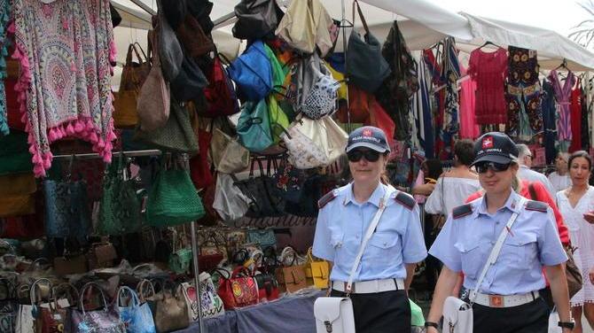 Operazione sicurezza in Toscana: vigili nei quartieri, polizia privata su treni, bus e negli ospedali