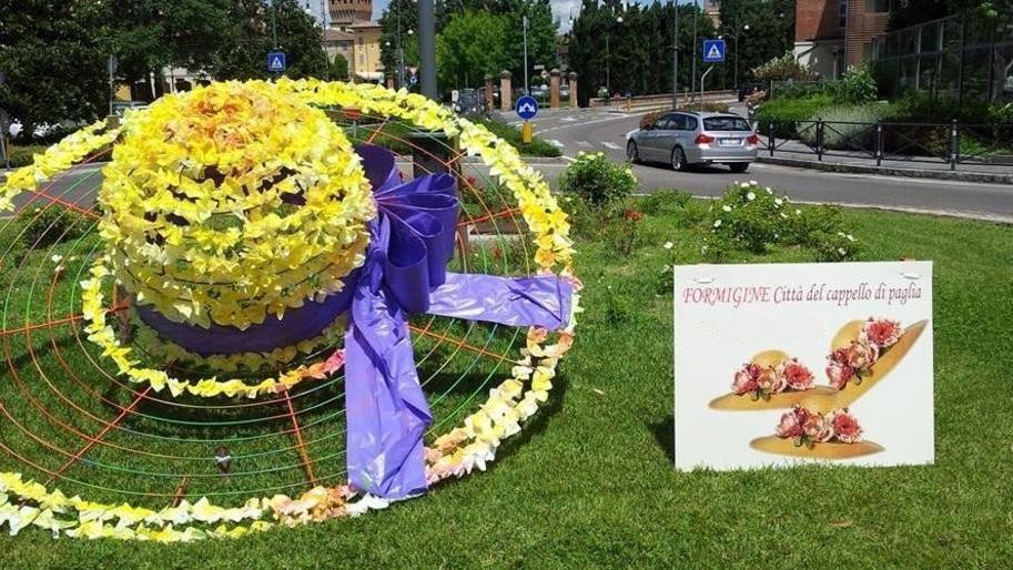 Ecco la città dei cappelli di paglia