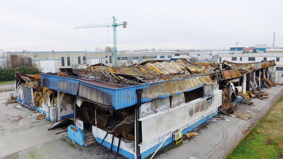 «Non c’è stato il dolo» Archiviata l’inchiesta sul rogo alla Bofrost