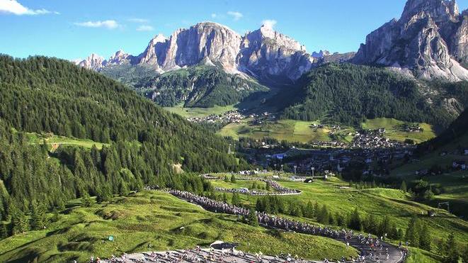 La carica dei 102 alla Maratona dles Dolomites