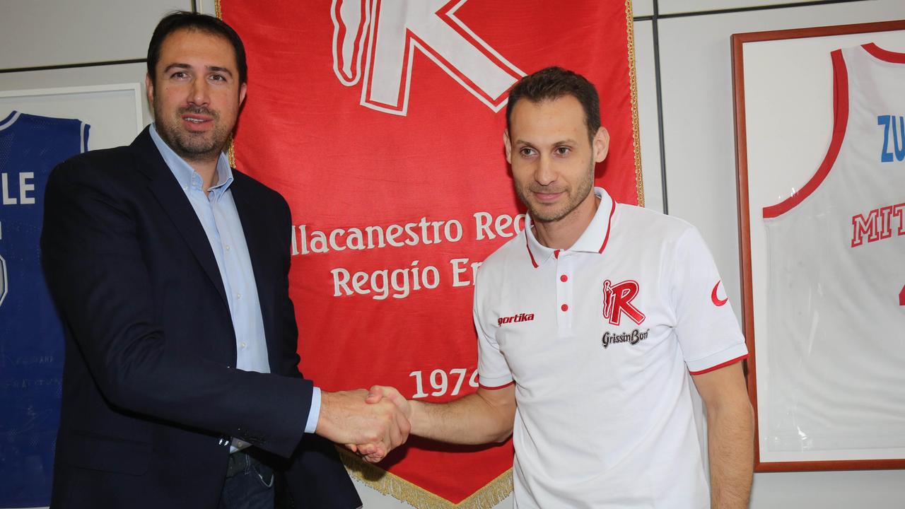 Il play Llompart resta alla Grissin Bon