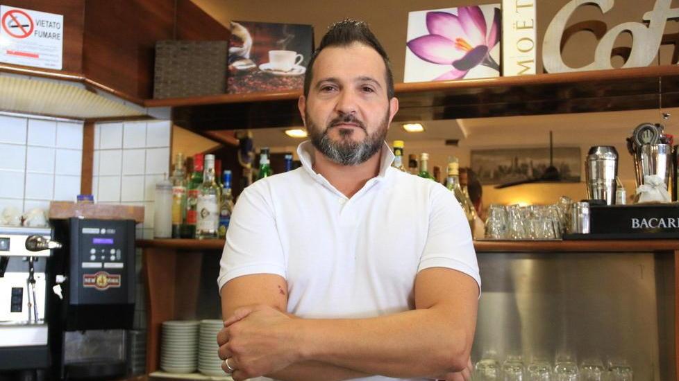 Giacomo Boscherini del bar di via Tiepolo (foto Sproviero/Batavia)