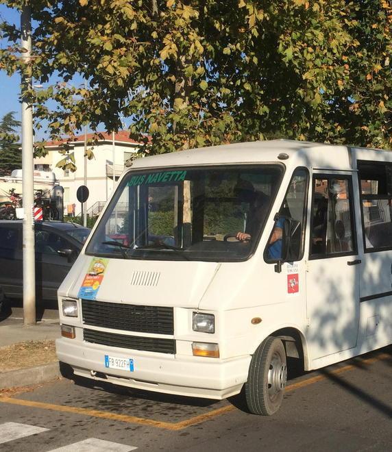 Riapre il parcheggio: da via Gilching a Marina a bordo della navetta