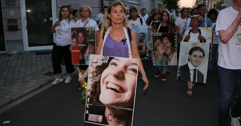 «Toninelli dica qualcosa» Campagna per revocare il cavalierato a Moretti 