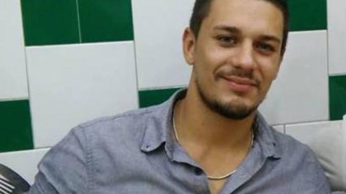 Muore a 27 anni in un incidente in moto