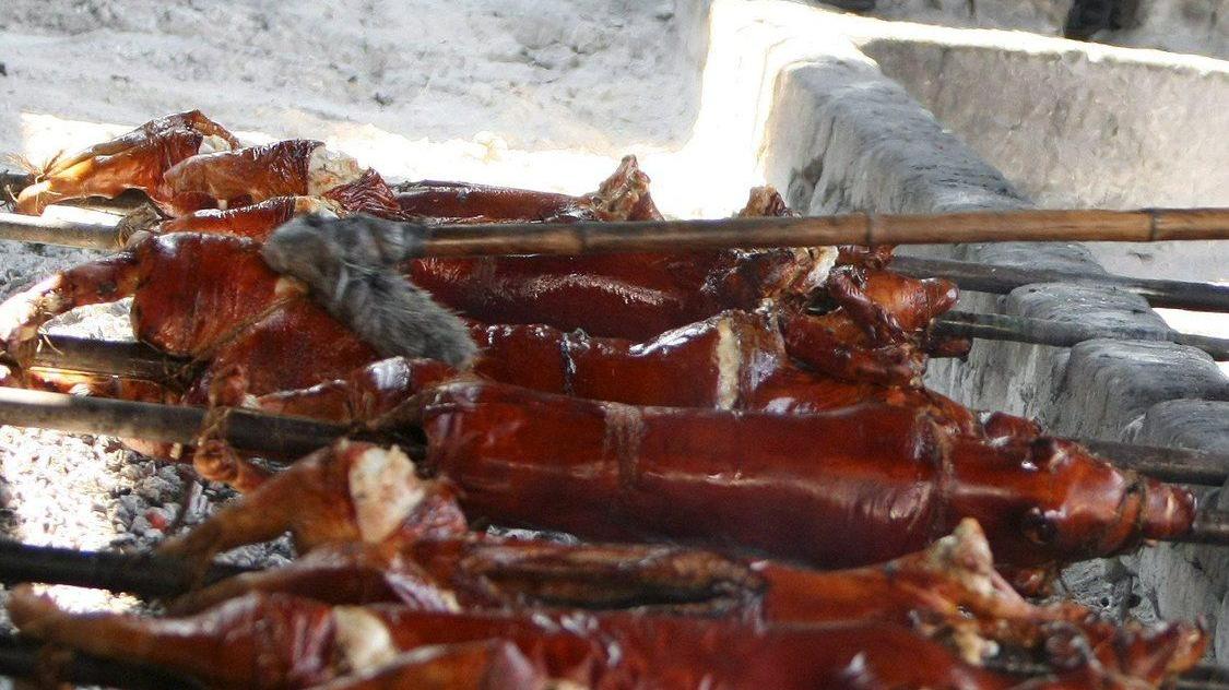 Il Malaspina fa festa con il maiale arrosto