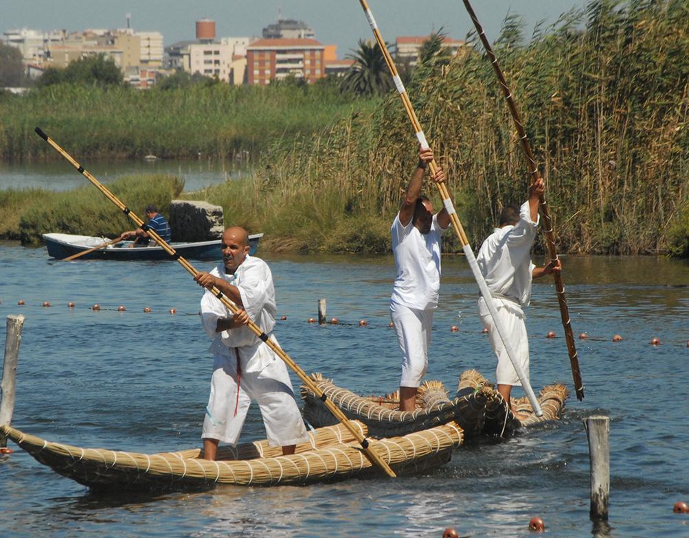 Domani nello stagno la regata storica dei fassonis 