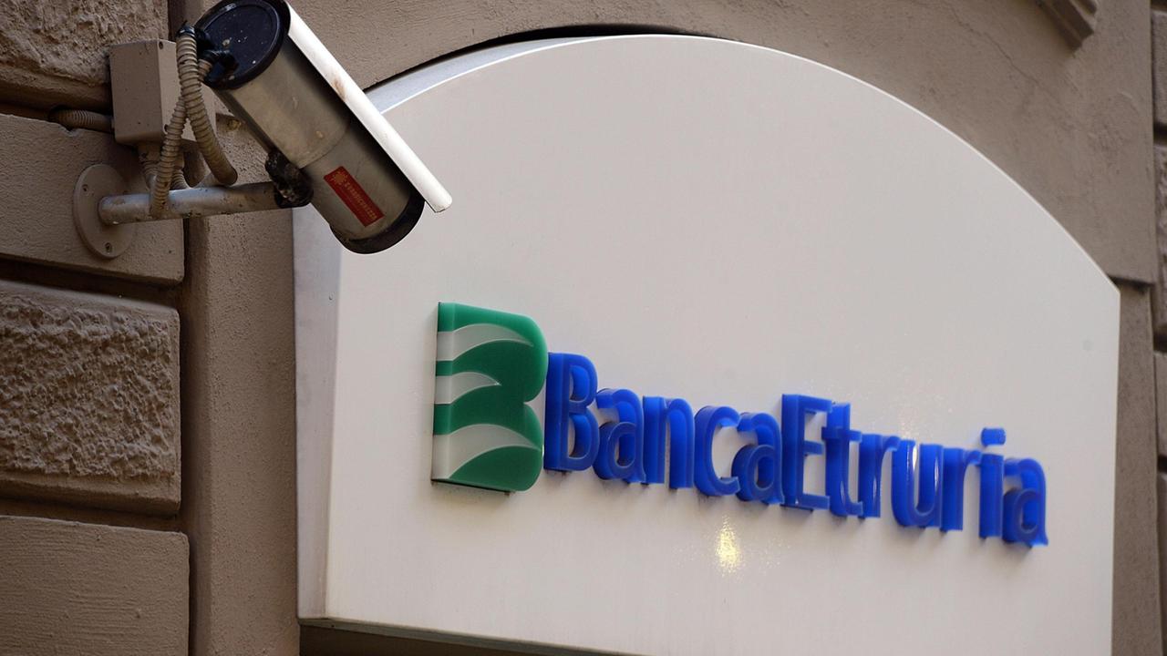 Titoli beffa, direttrice di banca finisce nei guai