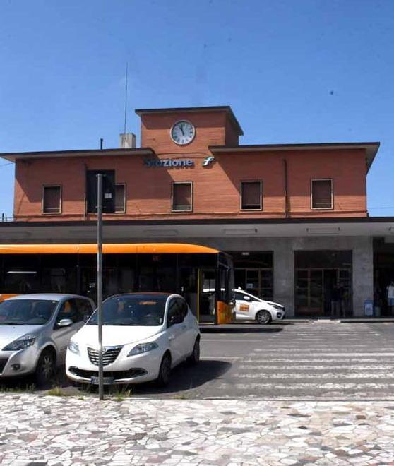 Giovane ferito al ventrePrognosi di 20 giorni 