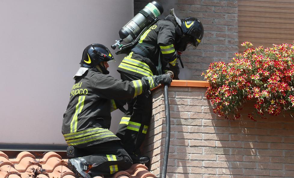 Corso anticendio per i volontari Incubo Gabrielli: scoglio arginato 