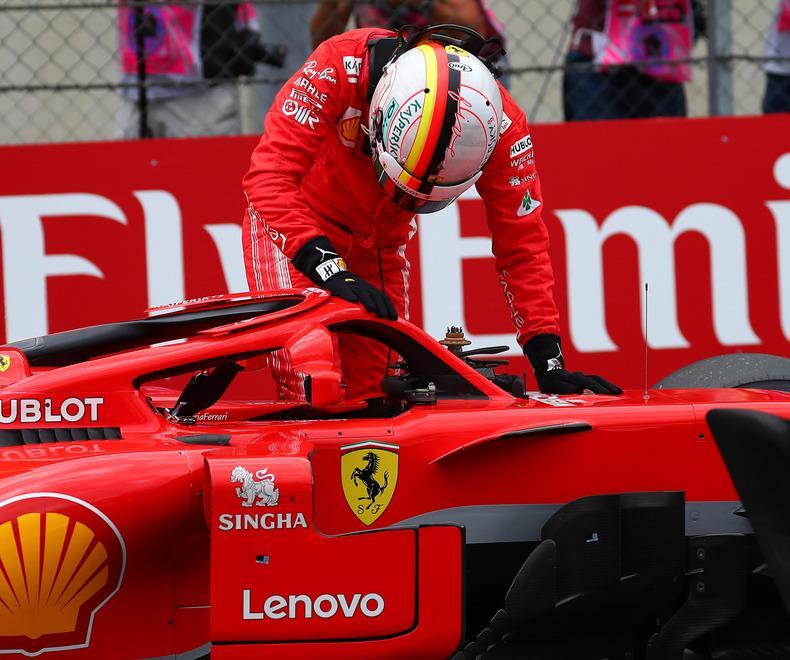 Bottas firma la pole Vettel penalizzato finisce al sesto posto 