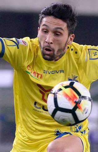 Castro è del Cagliari per i prossimi 3 anni: firmato il contratto 