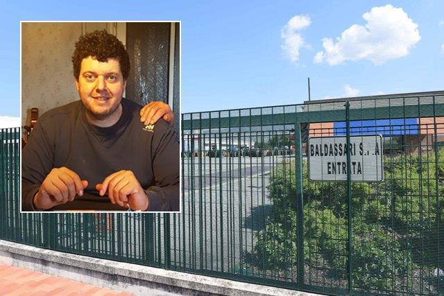 Morto durante il turno di lavoro: l’azienda non si ferma per lutto 