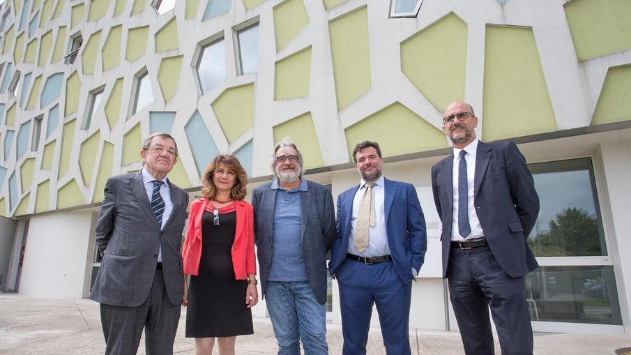 Cellule staminali e nuove frontiere a Modena: «Dateci un hub per gli interventi»