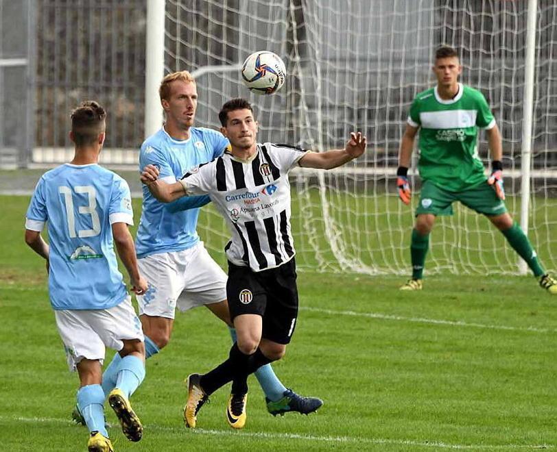 Pontedera, insieme al bomber arriva anche il difensore centrale 