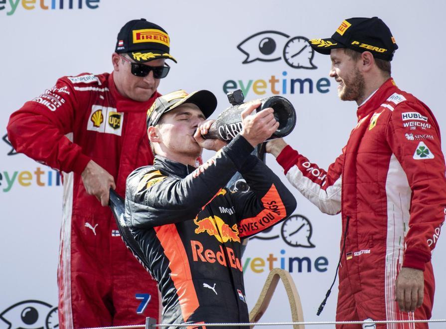 Verstappen primo Favore a Vettel che torna in testa 