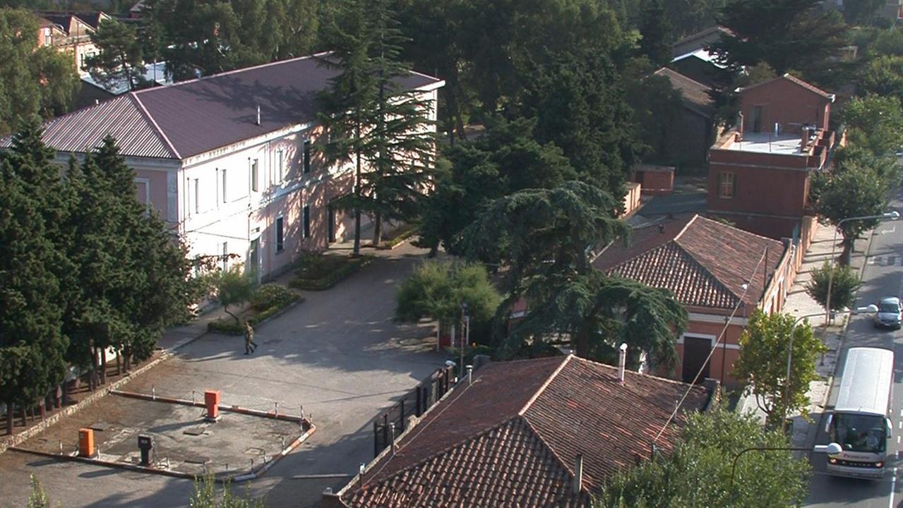 L’ex Artiglieria al Comune «Apriremo l’area alla città»